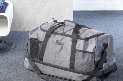 Flexibel und geräumig: Die ideale Reisetasche von Xcase (Foto: Pearl GmbH)
