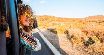 Parlamentarisches Frühstück stellt politische Kernforderungen der Kindergäste Verbände (Foto: AdobeStock - simona - 322281584)